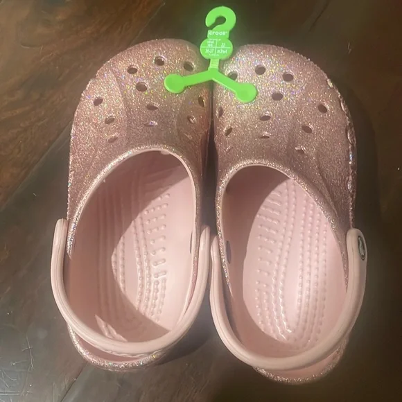 Brand new girls crocs pink glitter women’s 7 - Picture 1 of 10
